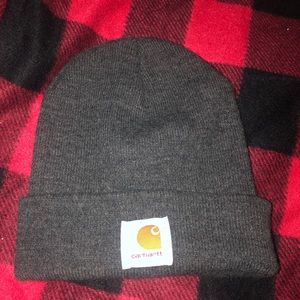 Grey carhartt beanie